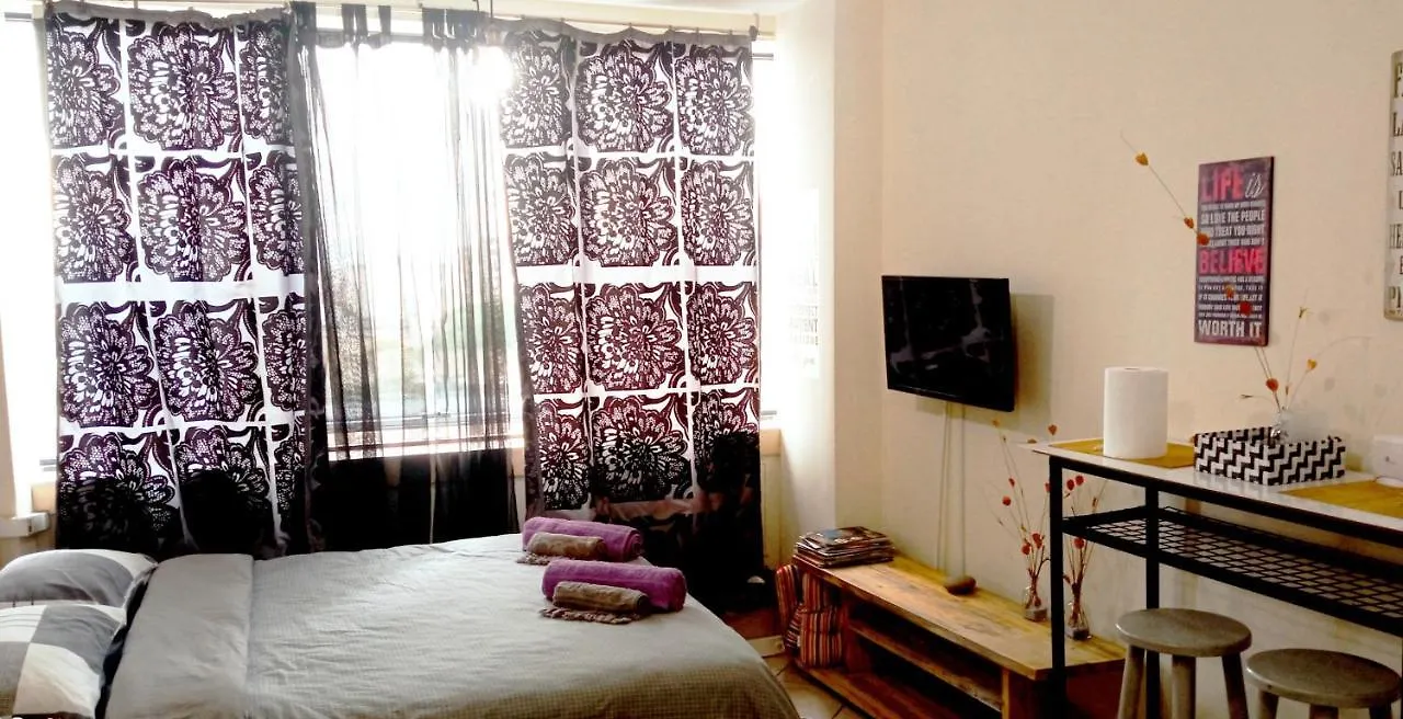 Ippokratis' Open View Studio Apartment Thessaloniki